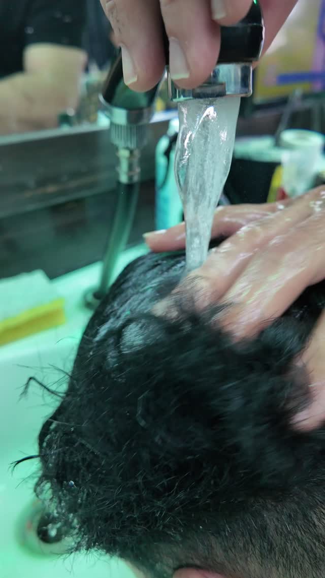 Hot towel wash